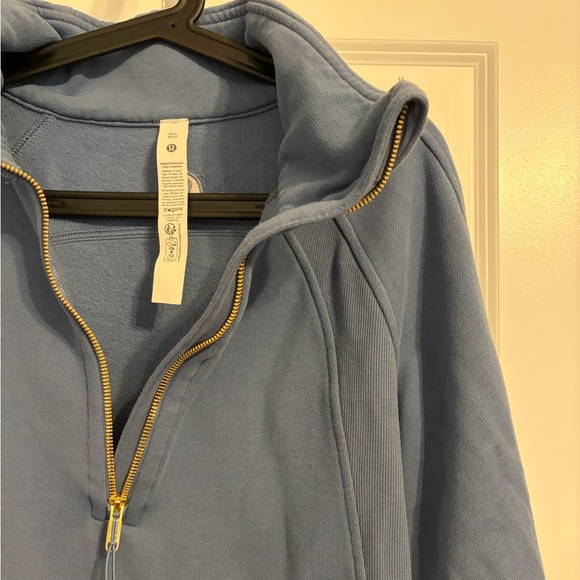 Lululemon Scuba - Picture 3 of 6